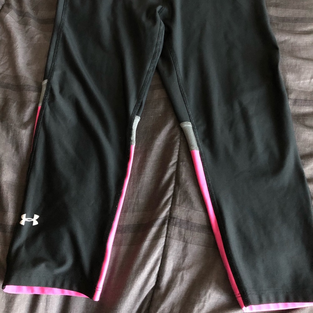 Under Armour Cropped Leggings